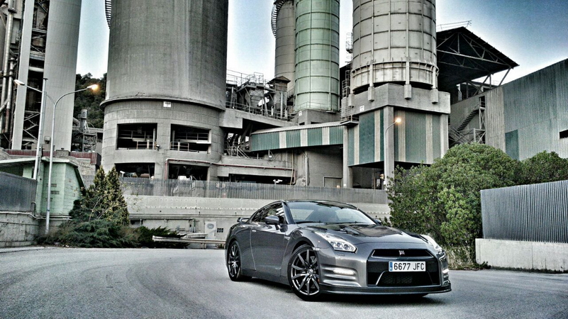 Nissan GTR - foto: www.luxury360.es